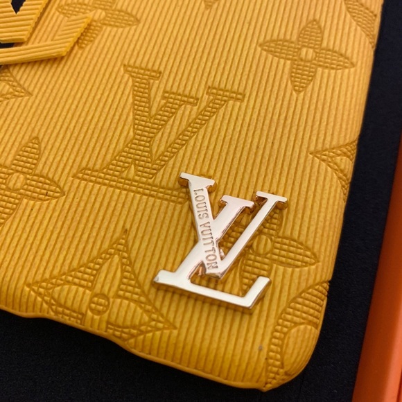 Fashion Case for iPhone - Picture 3 of 8